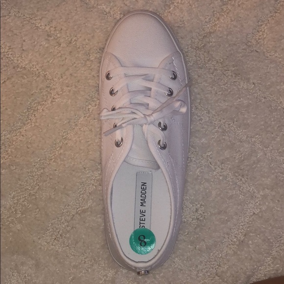 Steve Madden High Top Sneakers - Picture 2 of 3